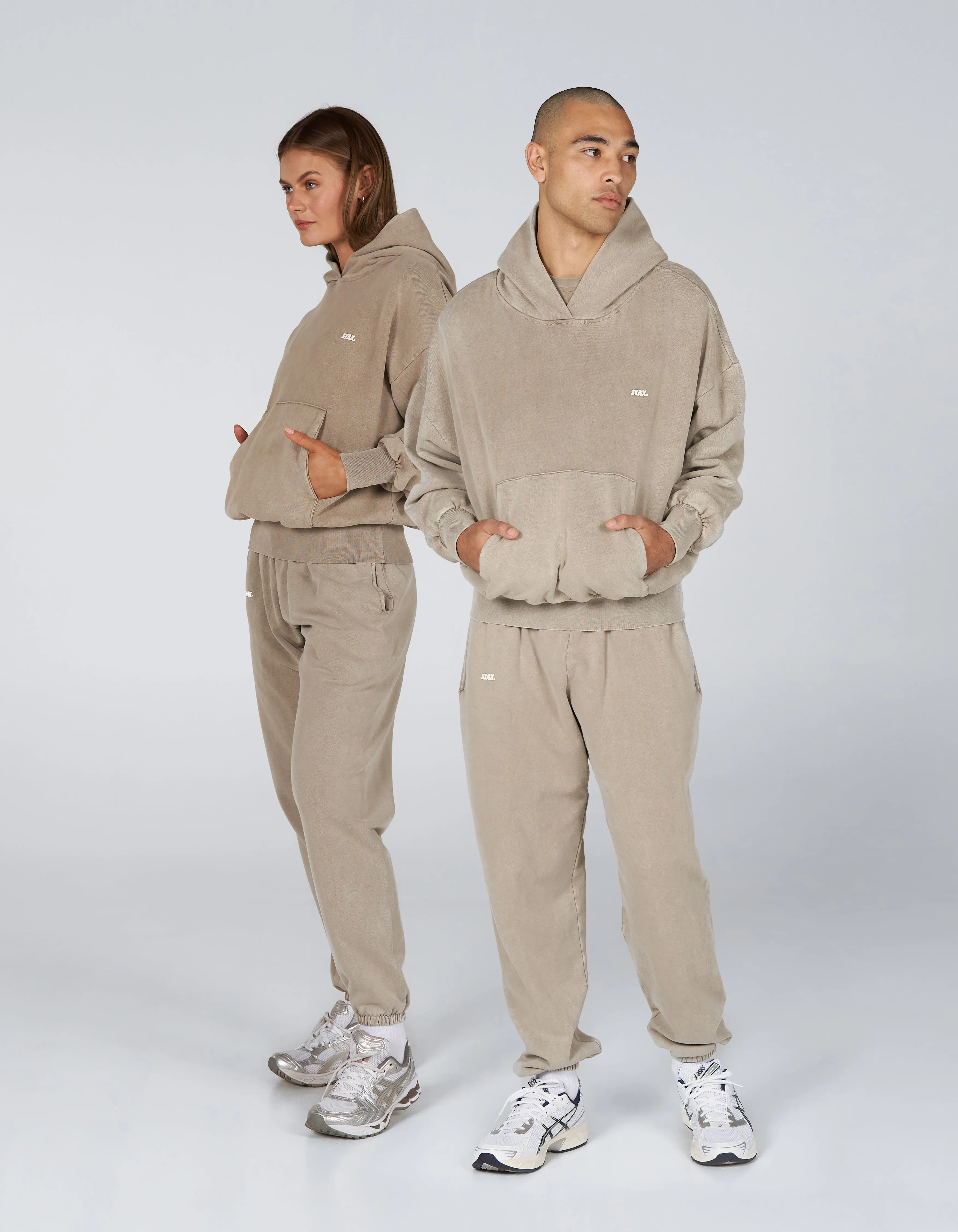 W23 Hoodie- Earth